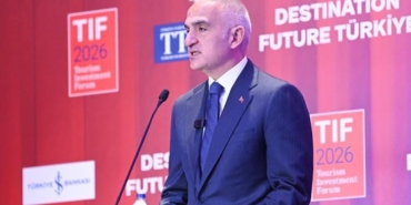 bakan-ersoy-turk-turizmi-artik-sampiyonlar-liginde-pZvOfNnu.jpg