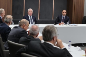 bakan-kacir-istanbulu-lider-ar-ge-ve-inovasyon-merkezi-yapma-kararliligi-ile-oncu-bir-sehir-qYFmhfXa.jpg