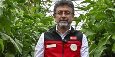 bakan-yumakli-sertifikali-tohum-uretimi-ve-ihracatinda-yukselis-suruyor-12lvYp7x.jpg