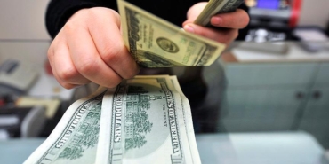 finansal-kesimin-disindaki-firmalarin-net-doviz-acigi-artisinda-yeni-egilimler-ZVZS2rls.jpg