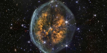 gizemli-beyin-benzeri-bulutsu-karsinizda-cranium-nebula-turkce-ve-dikkat-cekici-stil-UTWXYQUt.jpg