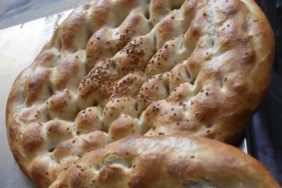 izmirde-ramazan-pidesinin-fiyati-belli-oldu-8fz892hV.jpg