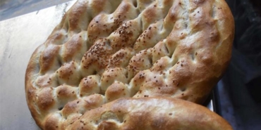 izmirde-ramazan-pidesinin-fiyati-belli-oldu-8fz892hV.jpg