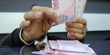 ramazan-oncesi-gozler-emekli-ikramiyelerinde-kulislerde-konusulan-zamli-rakam-NjHq4dge.jpg