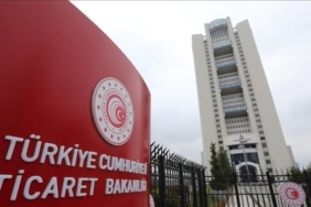 ticaret-bakanligi-serbest-bolgeler-platformunu-yeniledi-yeniliklerle-is-dunyasini-destekliyor-cMIrBJIM.jpg