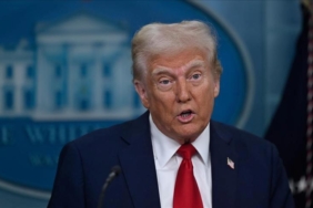trumpin-yuzde-10-gumruk-vergisi-uygulamasi-yururluge-girdi-3EajpnLT.jpg