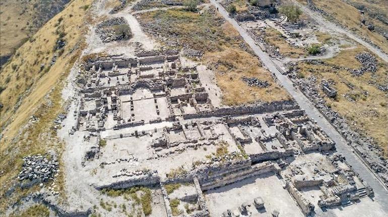 2.100 Yıllık Sapan Mermisi Bulundu: Üzerinde Yazanı Okuyunca Şaşkın Kalacaksınız