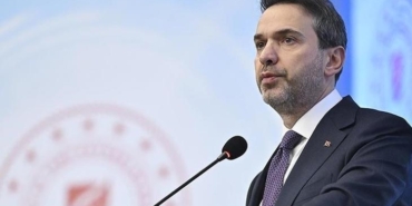 bakan-bayraktardan-18-mart-canakkale-deniz-zaferi-paylasimi-PT9CrvqA.jpg