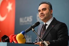 bakan-kacir-yapay-zeka-eylem-plani-icin-gorus-alma-sureci-basladi-YrDXyzgV.jpg