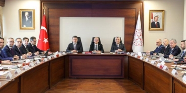 gida-ve-tarimsal-urun-piyasalari-izleme-ve-degerlendirme-komitesi-toplantisi-83SNHYX2.jpg