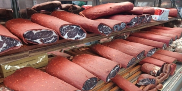 pastirma-satislarinda-ramazan-dopingi-ramazan-ayinda-artan-taleple-fiyatlar-ve-populerlik-31ADYL8X.jpg