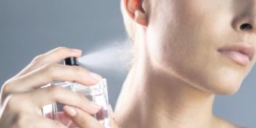 simdi-moda-muadil-parfum-ile-uygun-fiyatli-luksun-yeni-yolu-PkOXNGL2.jpg
