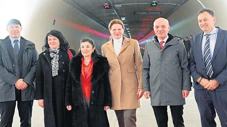 Stratejik Tünelde Türkler Alkışlandı