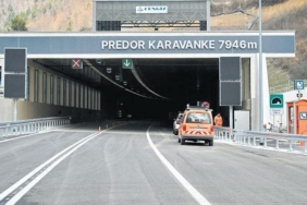 stratejik-tunelde-turkler-alkislandi-DLV9tYiL.jpg