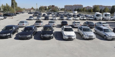 tasfiyelik-esyalarin-e-ihaleyle-satisindan-5-yilda-135-milyar-lira-gelir-saglandi-YMIstuQL.jpg