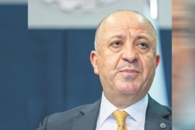 ticarete-savas-baskisini-anlatan-benzersiz-web-basligi-PhKhG6jJ.jpg