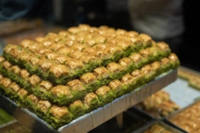 tmsf-unlu-baklavaciyi-satisa-cikariyor-istenen-bedel-belli-oldu-uKXNmBtE.jpg