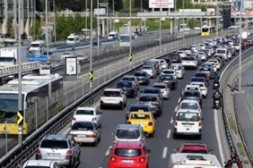 trafikte-hiz-limitleri-ve-cezalar-guncellendi-yeni-donemin-ayrintilari-APcFYBJK.jpg