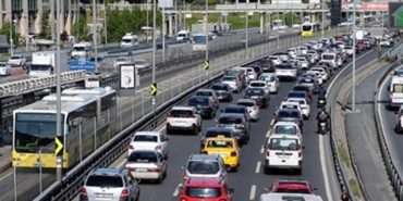 trafikte-hiz-limitleri-ve-cezalar-guncellendi-yeni-donemin-ayrintilari-APcFYBJK.jpg