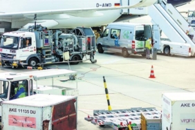 ab-havalimanlarinda-jet-yakiti-endisesi-tedarik-riski-ve-piyasa-etkileri-RJtQA7PI.jpg