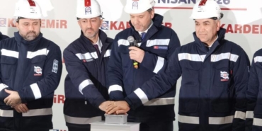 bakan-bayraktar-cagri-bey-sondaj-gemimiz-somalide-sondaj-faaliyetlerine-basliyor-18dSDzOx.jpg