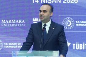 bakan-kacir-savunma-sanayi-basarilari-diger-sektorlerin-onunu-acikladi-U2xG39WK.jpg