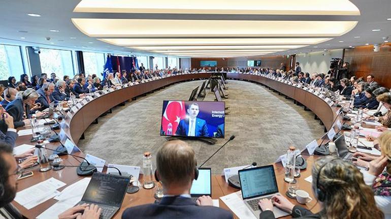 Bakan Kurum: Temiz Enerjiye Geçişi Hızlandırılacak En Kritik Atılım