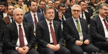 bakan-yumakli-ulkemizde-gubre-krizi-yok-tarimsal-verimlilik-icin-istikrarli-tedarik-WRYuhXVq.jpg