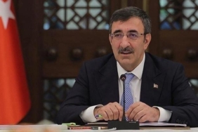 cumhurbaskani-yardimcisi-yilmazdan-akaryakit-fiyatlari-hakkinda-net-aciklama-qQu7LLtv.jpg