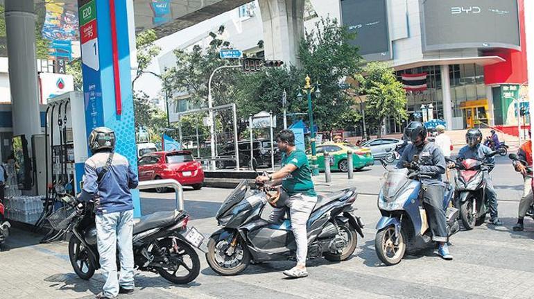 Dünyada Enerji Teşebbüsü: Küresel Enerji Tepisinde Yeni Bir Duruş
