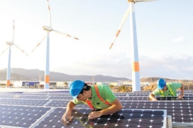 elektrikte-gunesin-yukselisi-yenilenebilir-enerjide-yeni-bir-donem-QAdud7nq.jpg