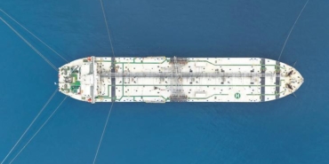 hurmuz-acildi-petrol-sarsildi-altina-yaradi-piyasalarda-yeni-donem-basladi-gG1RsYNj.jpg