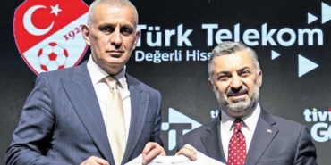 turk-futbolu-icin-destege-devam-AGLebXX5.jpg