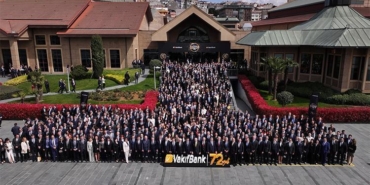 vakifbank-72-yasinda-geleneksel-kredinin-yeni-yuzu-ve-finansal-donusum-C44NAMm2.jpg