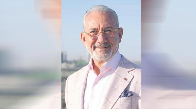Yeşil Çelikle Gövde Gösterisi: Modern Tasarımın Parlak İzleri