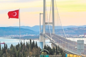 elektrikli-arac-icin-bayram-mesaisi-yolda-yolcu-ve-surucu-guvenligi-icin-one-cikan-noktalar-pasKcESc.jpg