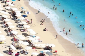 kurban-bayrami-tatili-9-gun-olacak-rezervasyonlar-hizla-artiyor-ve-20-milyonluk-tatil-hareketi-6DNQQTMO.jpg