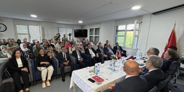 bakan-isikhan-zurihte-turk-vatandaslari-ve-stk-temsilcileriyle-gorustu-aBwK6gXk.jpg