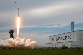 tesla-ve-metayi-geride-birakti-spacex-halka-arz-sonrasi-yukselisi-suruyor-XbH9JTVl.jpg