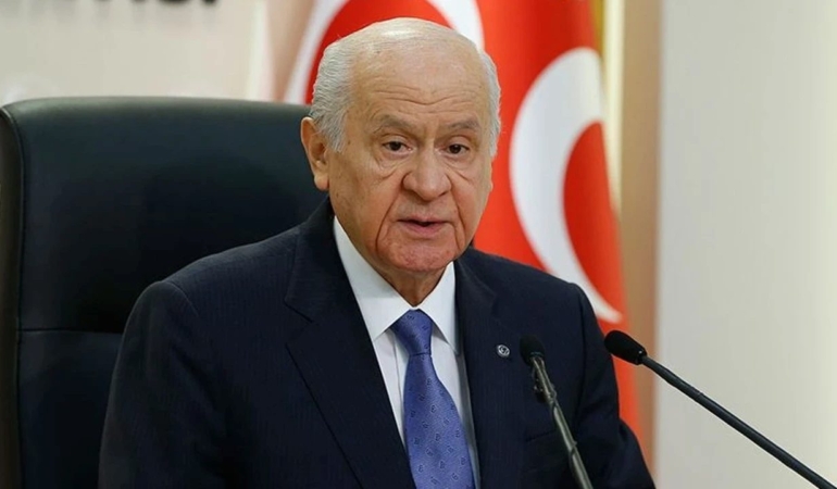 bahceli-15-temmuz-tarihi-bir-donum-noktasina-isaret-ediyor-52h1uekZ.jpg