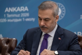 bakan-fidan-koridorlar-ve-baglanti-yollari-artan-onem-tasiyor-AkkI647i.jpg