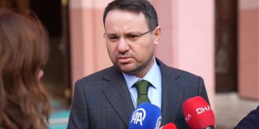 bakan-gurlek-duyurdu-kulup-yoneticilerine-yonelik-bahis-operasyonu-rWTPn24v.jpg