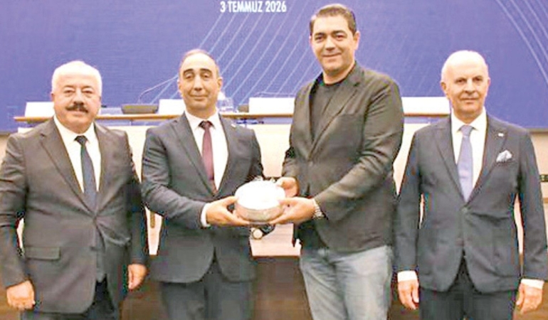 izmir-ipard-destegiyle-tarim-yatirimlarini-buyutmeyi-hedefliyor-Jw4MxCBC.jpg