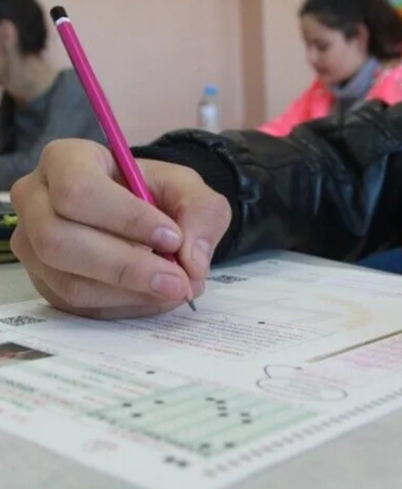 lgs-taban-puanlari-yuzdelik-dilimleri-ve-kontenjanlari-liselerin-taban-puanlari-nedir-gWITR2qa.jpg