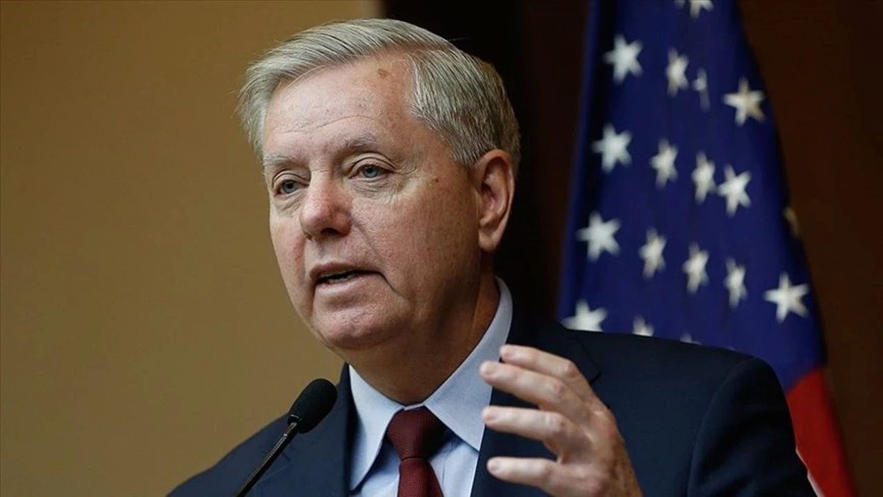 lindsey-grahamin-koltuguna-kiz-kardesinin-atandigi-iddia-edildi-iGBSgSD9.jpg