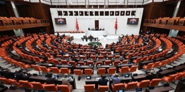 ogrenci-affi-duzenlemesi-komisyonda-kabul-edildi-web-yayini-icin-benzersiz-baslik-K6UVBJZb.jpg
