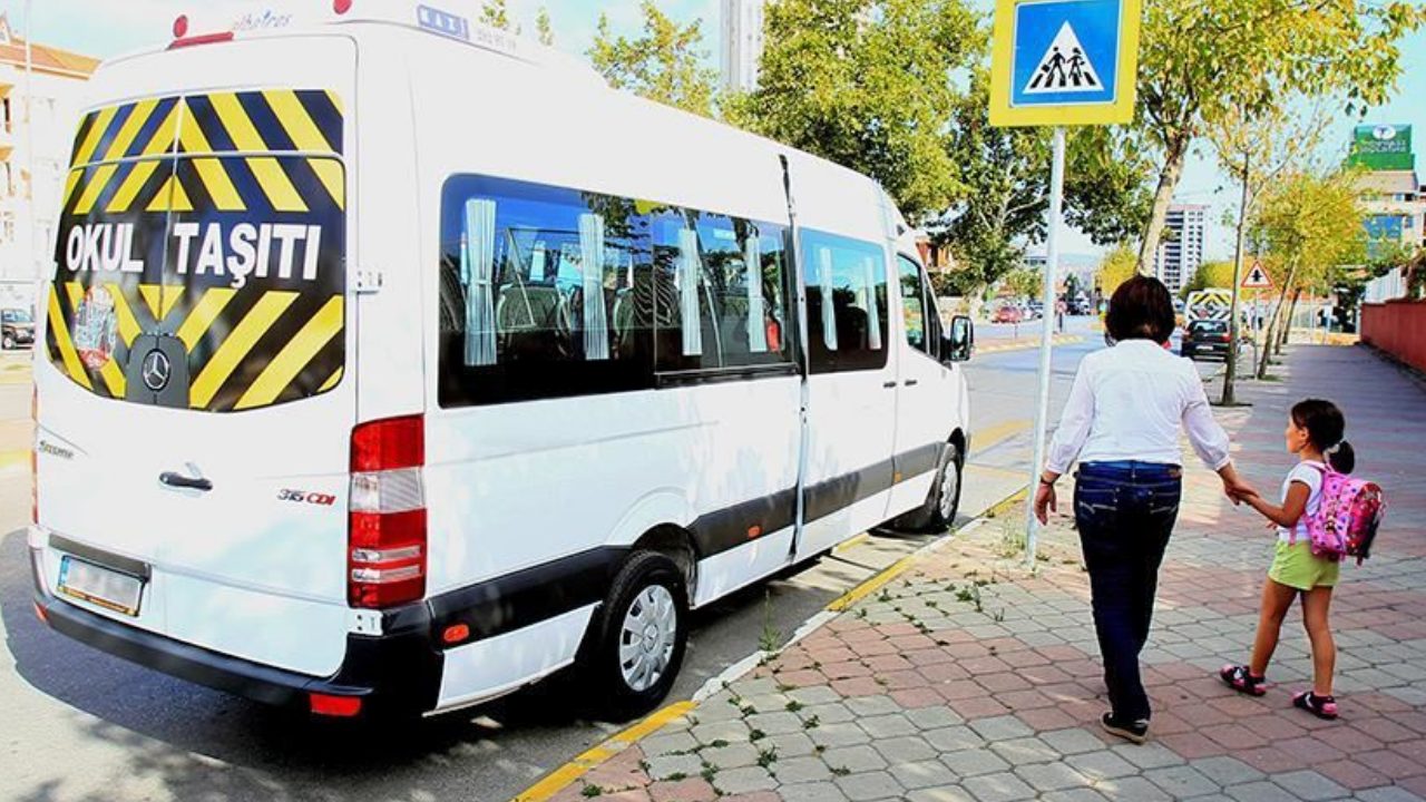 okul-servislerinde-yeni-kurallar-danistay-karariyla-netlesti-51BQYbOJ.jpg