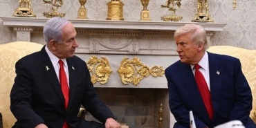 trump-ve-netanyahu-telefonda-gorustu-iran-lubnan-ve-bolgesel-guvenlik-ele-alindi-qIRfpaXz.jpg